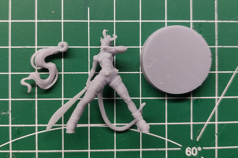 Sexy Daemon Khaya - DnD Miniature | Dungeons and Dragons Mini - Collectibles and Rolepaying - 75mm - 32mm - 28mm Scales