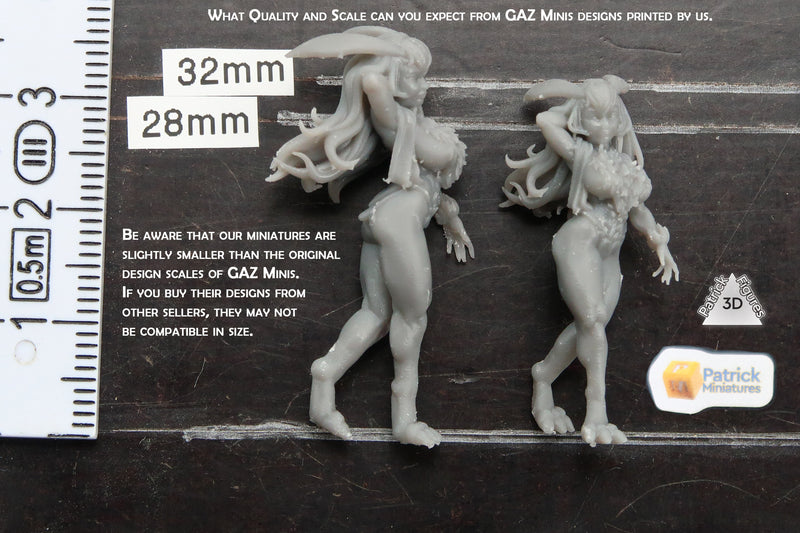 Antara - Hive Queen Sexy Pin-Up - 3D Printed Minifigures for Fantasy Miniature Tabletop Games DND, Frostgrave 28mm / 32mm / 75mm