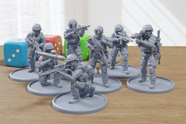 Bundeswehr Airborne Specialists - 3D Printed Miniature Wargames Minifigures - 28mm / 32mm Scale