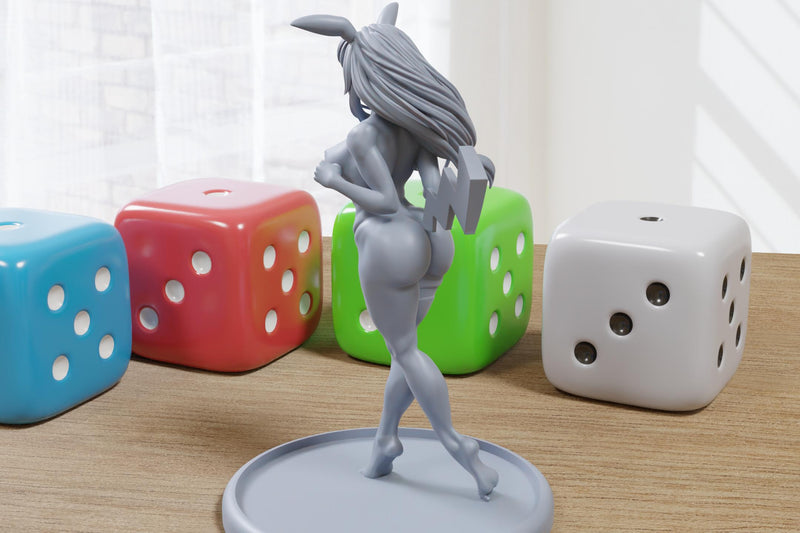 Pikamour - Sexy Pin-Up Fan Art - 3D Printed Miniature Figure - 32mm / 75mm / 170mm Scale - Garage Kit