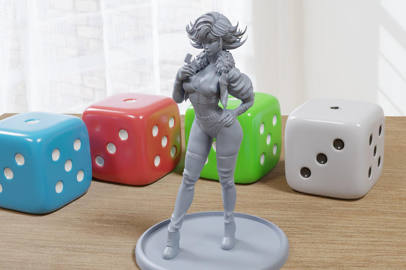 Flarya - Sexy Pin-Up Fan Art - 3D Printed Miniature Figure - 32mm / 75mm / 170mm Scale - Garage Kit
