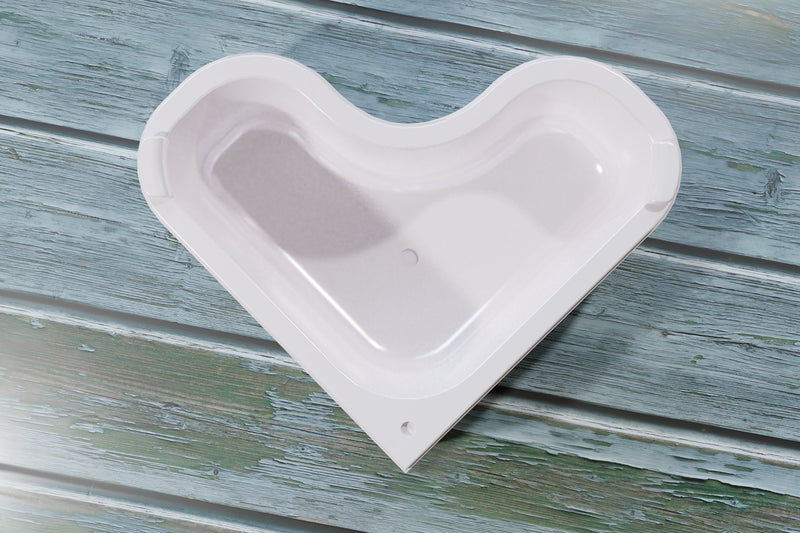 Heart Bathtub - Dollhouse Miniature 1:12 Miniature Dollhouse Furniture