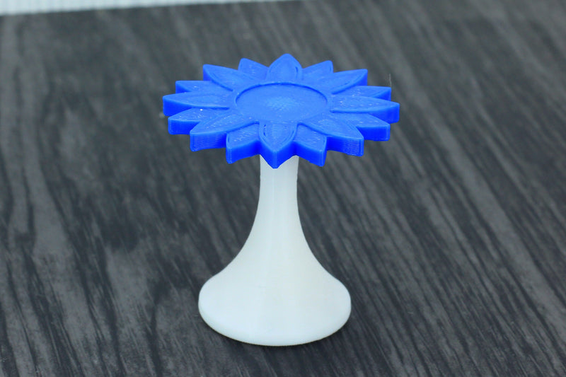 Colorful Sun Flower Side Table - Dollhouse Miniature 1:12 Miniature Dollhouse Furniture