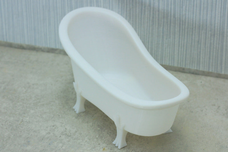 Luxurious Bathtub - Dollhouse Miniature 1:12 Miniature Dollhouse Furniture