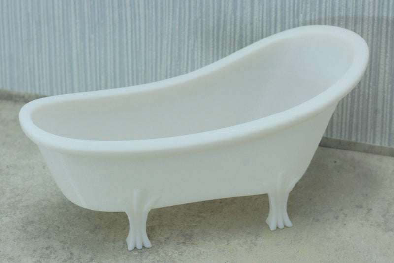 Luxurious Bathtub - Dollhouse Miniature 1:12 Miniature Dollhouse Furniture